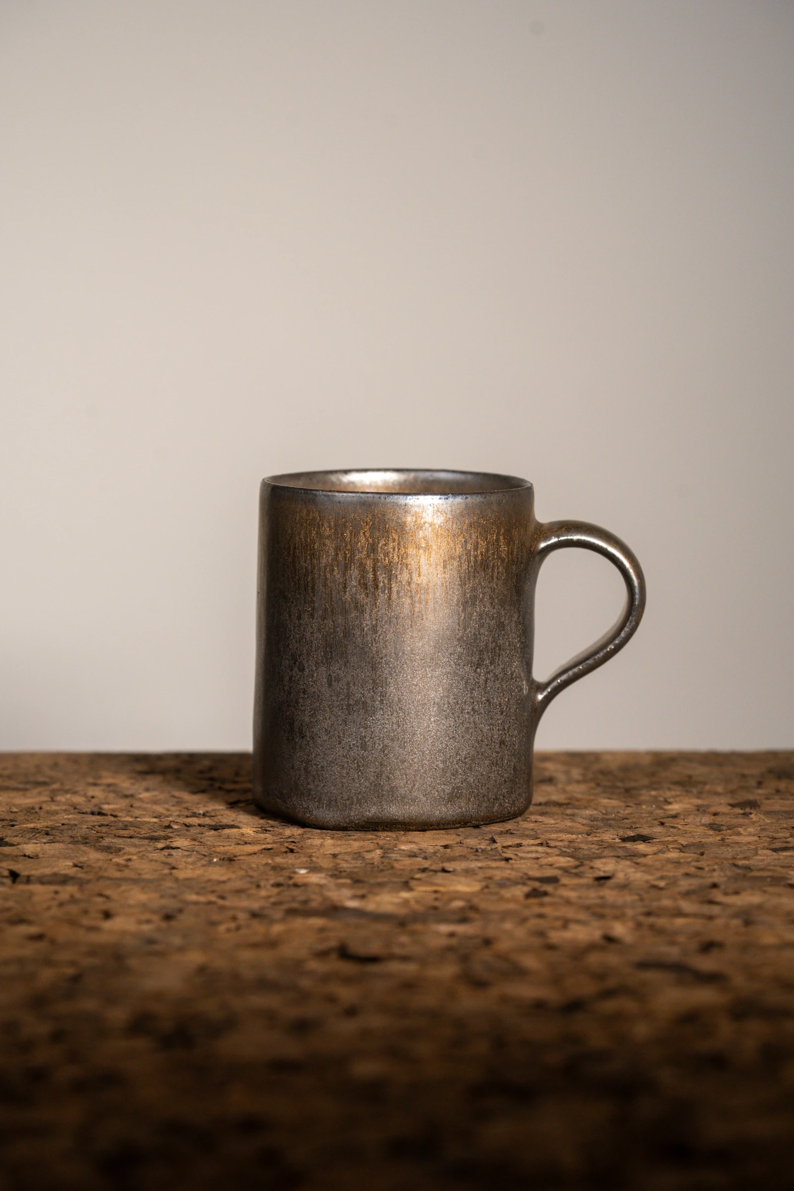 Bronze Mug C04